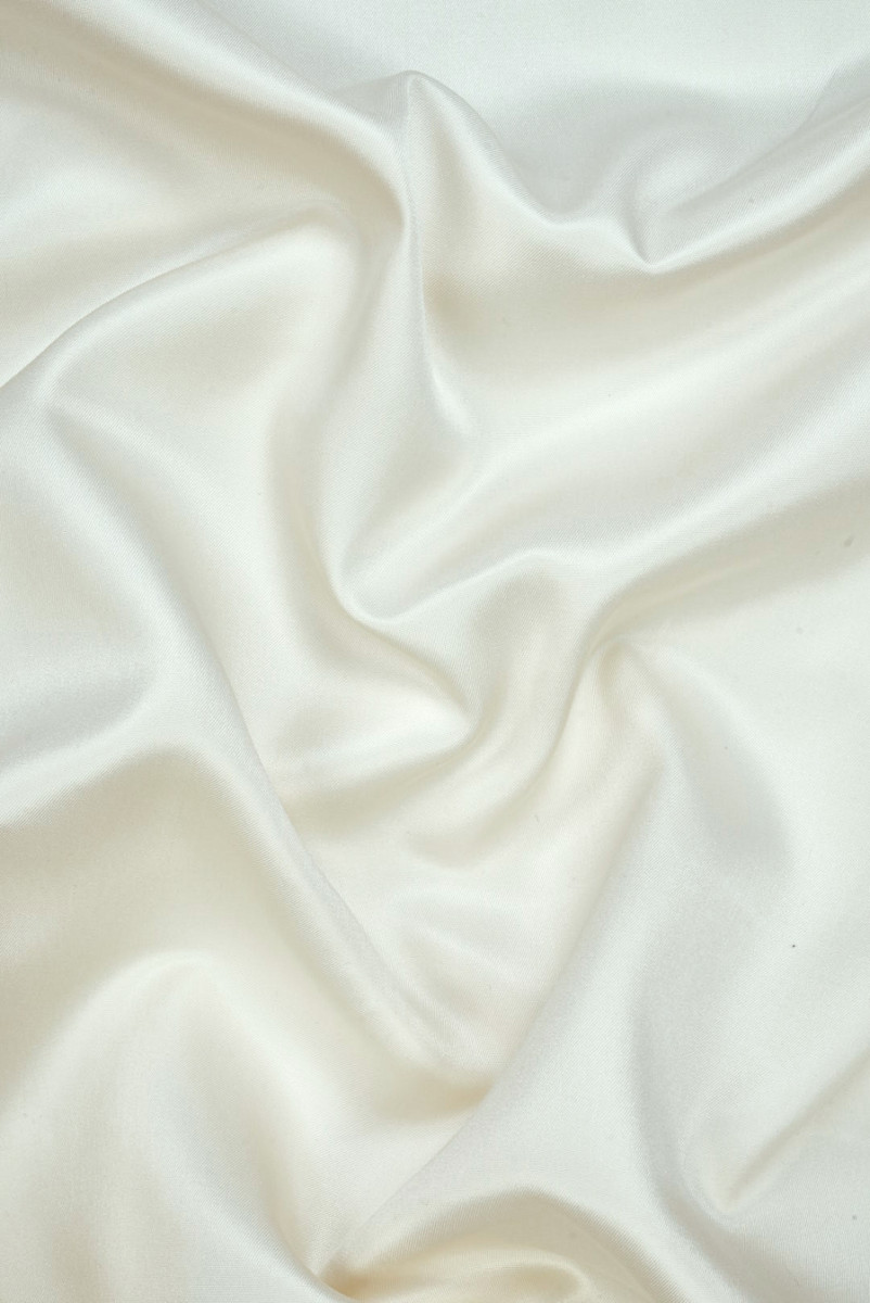 Satyna jedwabno-baweÅniana Åmietanowa KUPON 130cm